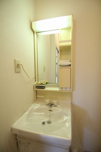 グリーン ハウス B 202号-8