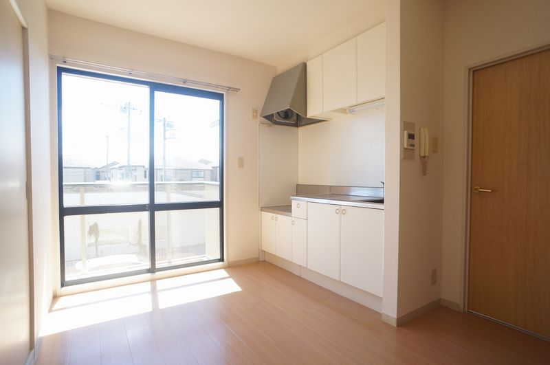 ファミール メゾン A 202号-2