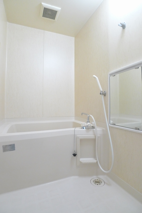 メゾン 長島 E 202号-8