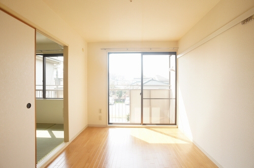グリーン 吉川 206号-2