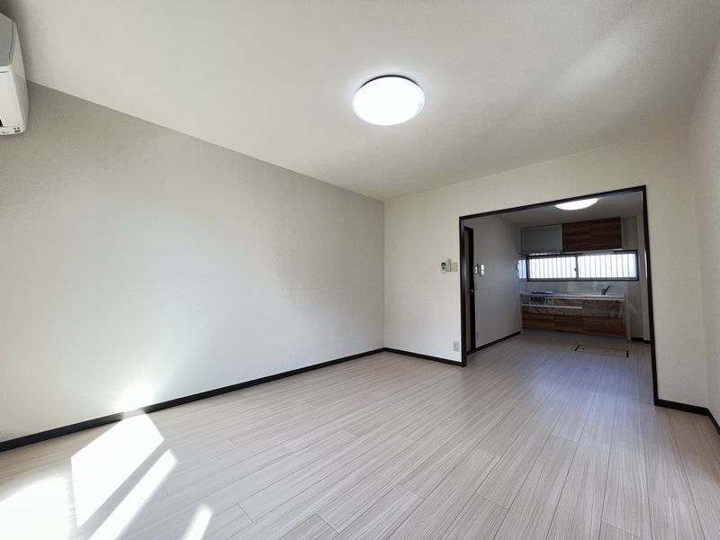 プレジオ　Ｃ 101号-2