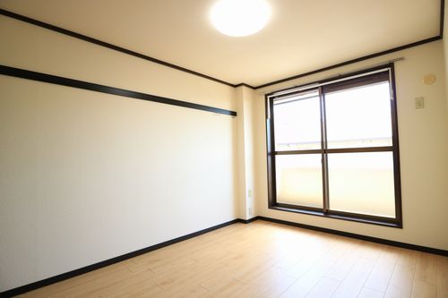 サープラス　Ａ 302号-7