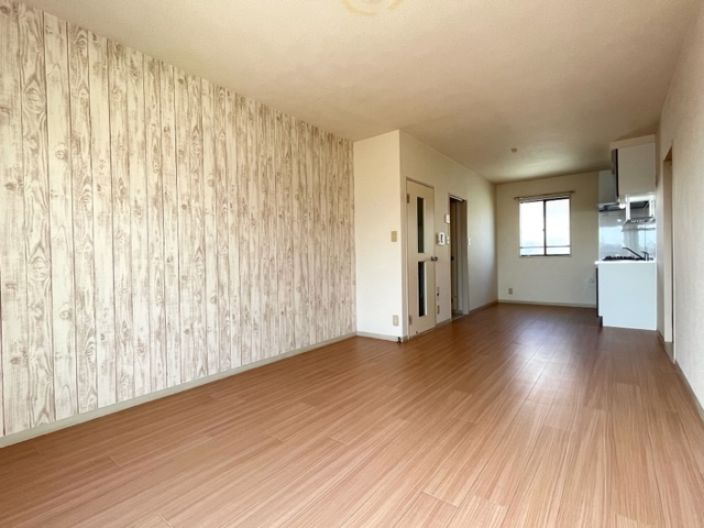 ピュア　ハイツ 202号-2