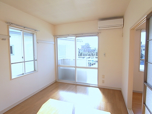 ユカリ　コーポ　Ａ 201号-2