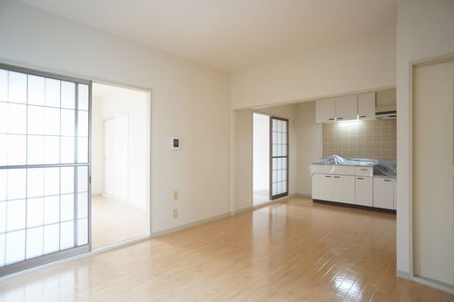 パークビレッヂ　Ｅ 102号-2