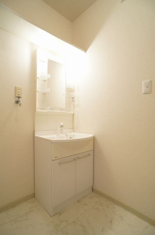 アヴァンサール 201号-10