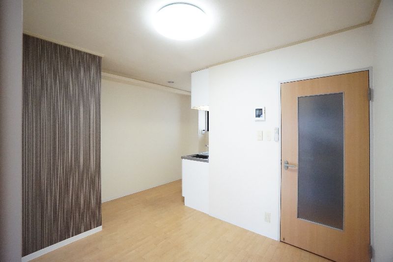 アービス 島田 C 202号-6