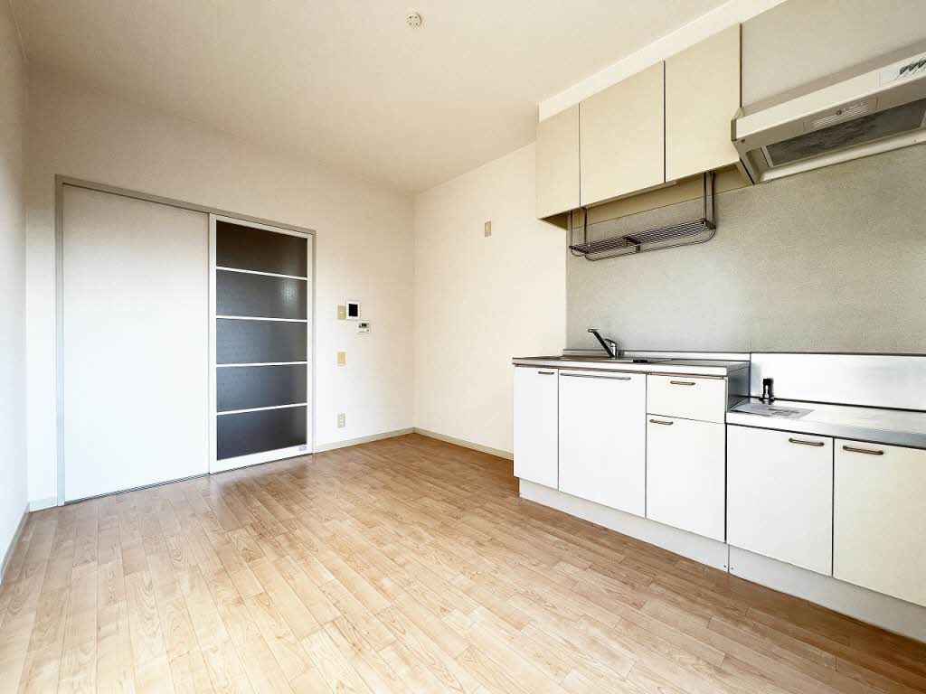 メープル　タウン　Ｃ 202号-2