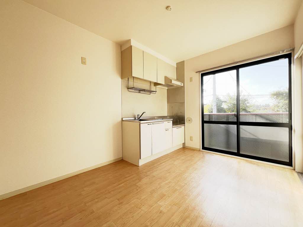 メープル　タウン　Ｃ 202号-3