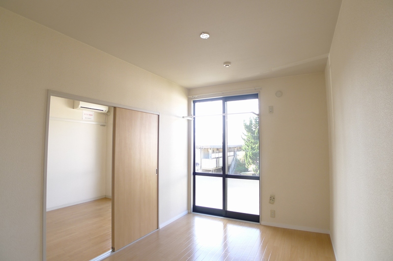 ゼルコバ ハウス 103号-3