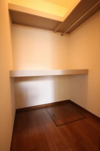 マ・メゾン　Ａ號館 201号-4