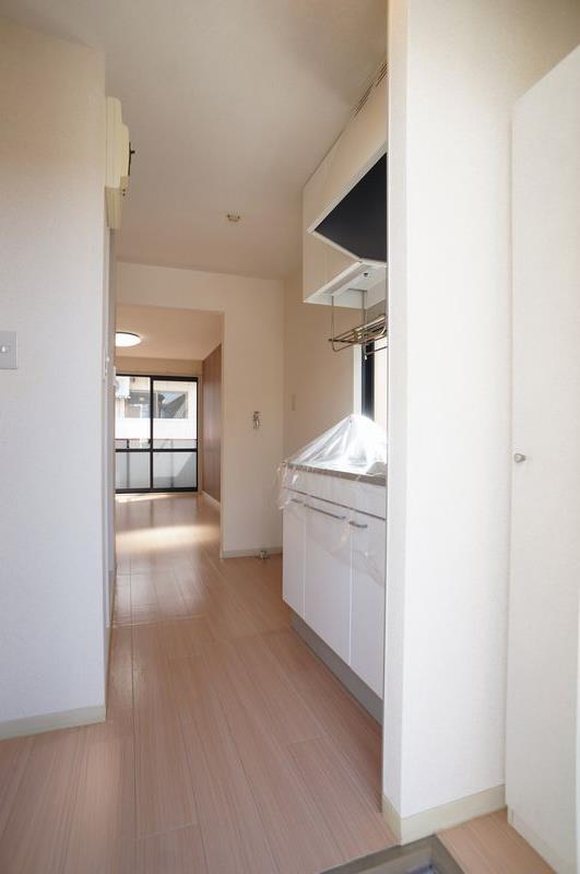 メゾン・サカヱ 202号-3