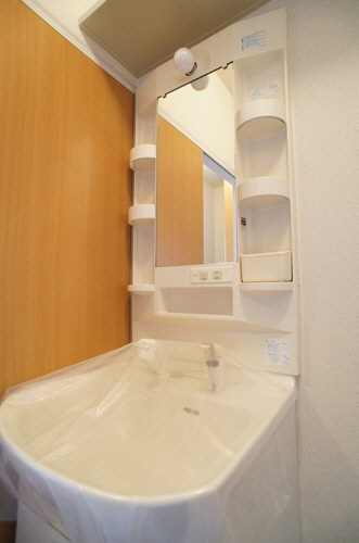 ボンヌ　シャンス　弐番館 202号-9