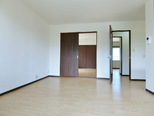 ジュネス　中野　Ⅱ 202号-4