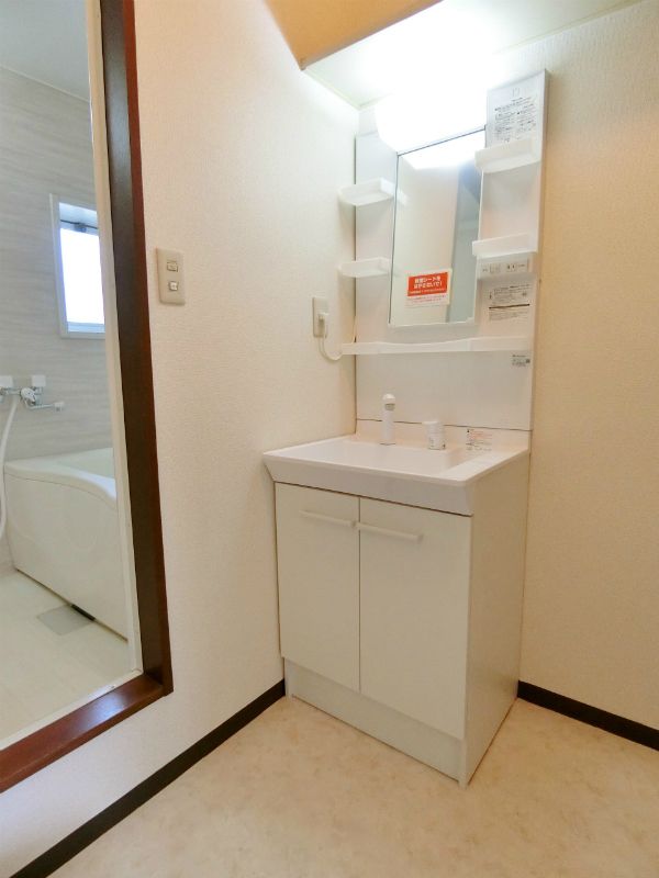 ジュネス　中野　Ⅱ 202号-9