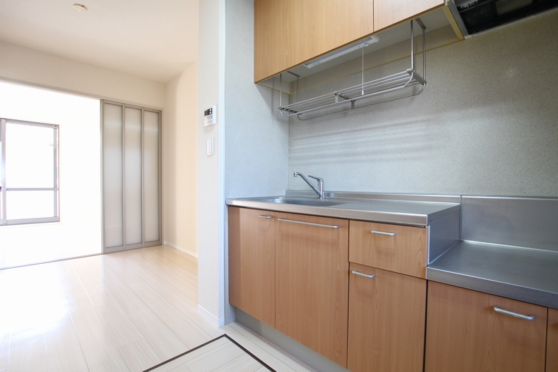 ジュノス　メゾン 101号-1