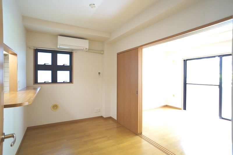 バーリントン・コート 101号-3