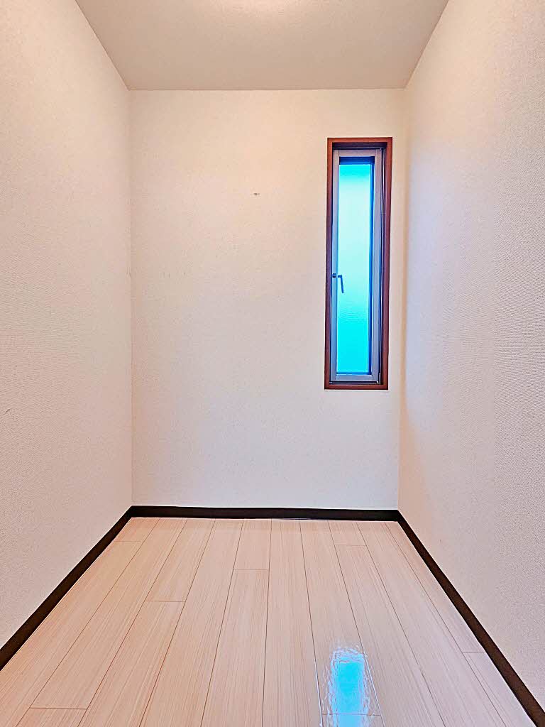 イルニード　Ａ 101号-6