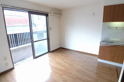 マドレーヌ 日進 102号-2