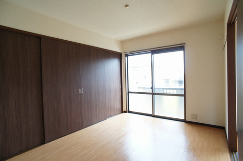 タウン　下日出谷　Ｂ 101号-5