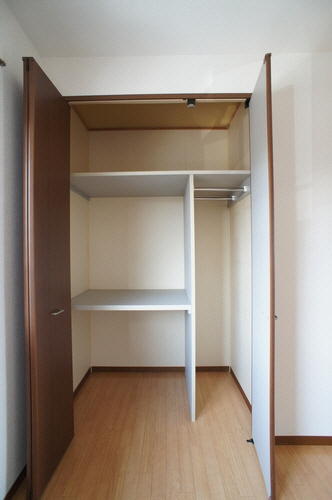 タウン　下日出谷　Ｂ 101号-6