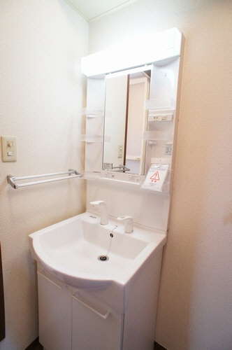 タウン　下日出谷　Ｂ 101号-9