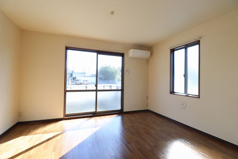 フォレストビレッジＥ 102号-3