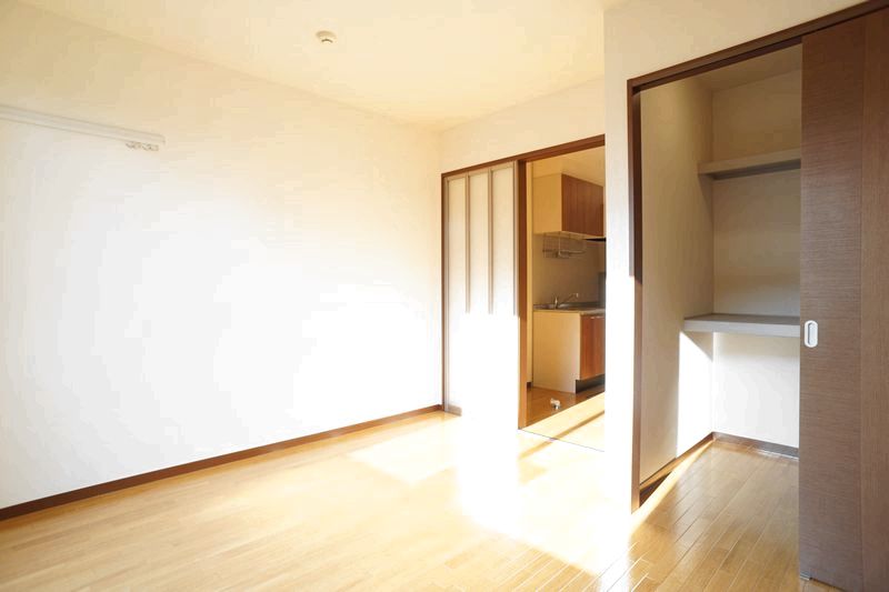 エレガントハイツ 103号-3