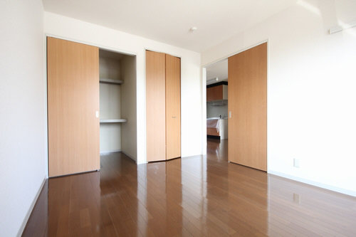 GTガーデン D 101号-4