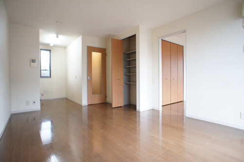 GTガーデン D 201号-3