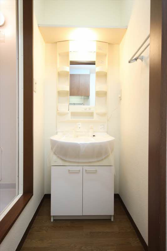 ロベリアＢ 201号-6