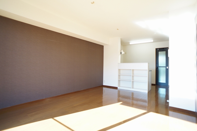 ドルフ桜丘 Ⅱ 102号-3