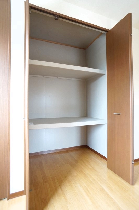 シャルマン南羽生 201号-10