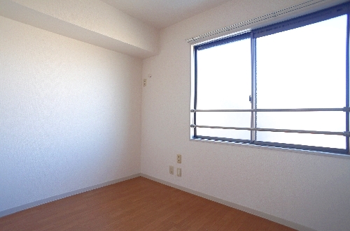 ジリオⅡ 203号-4