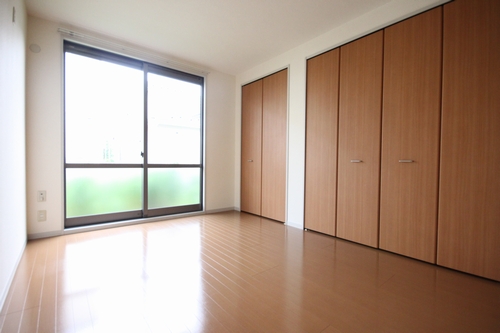 メゾン・エムロード 201号-5