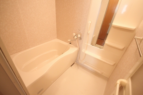 メゾン・エムロード 201号-10