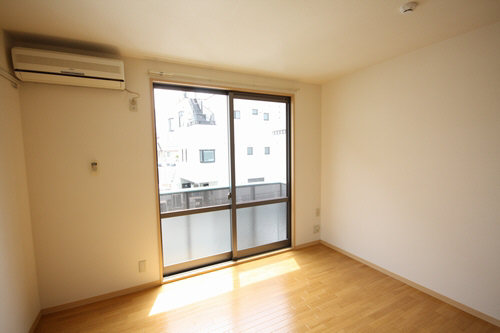 メゾン エルピス 205号-6