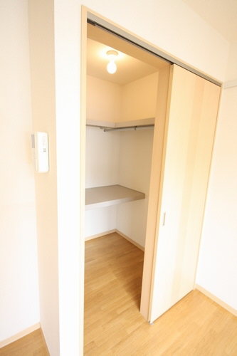 メゾン エルピス 205号-7