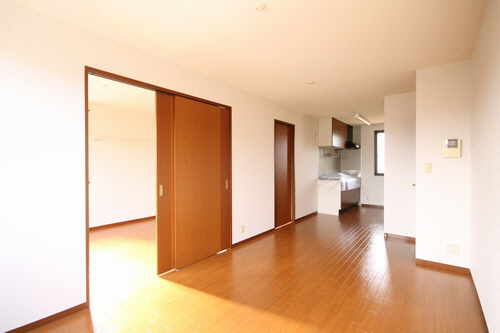 シャーメゾン白岡Ｂ 101号-3