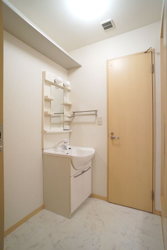 ラ・フェリスB 102号-9