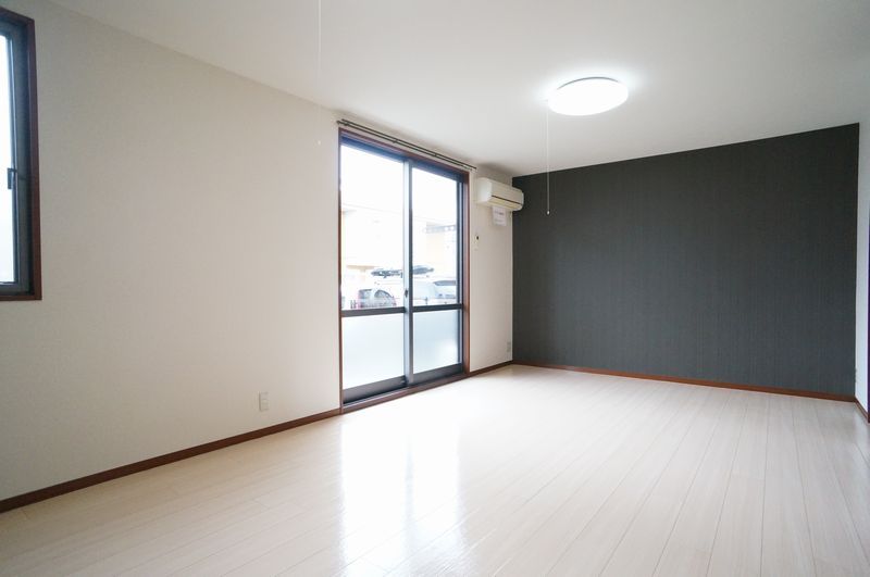 シャインステージＦ 101号-2