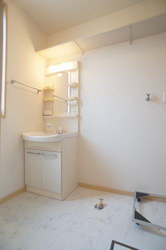 コートアベーユA 102号-5