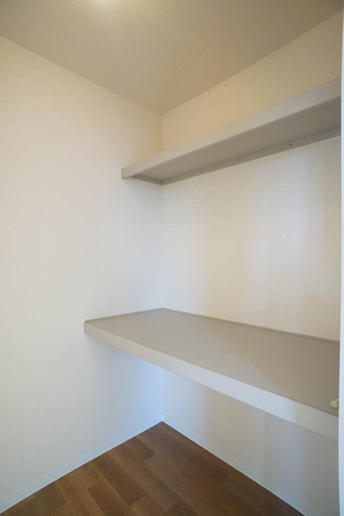 ファミールＣ 201号-8