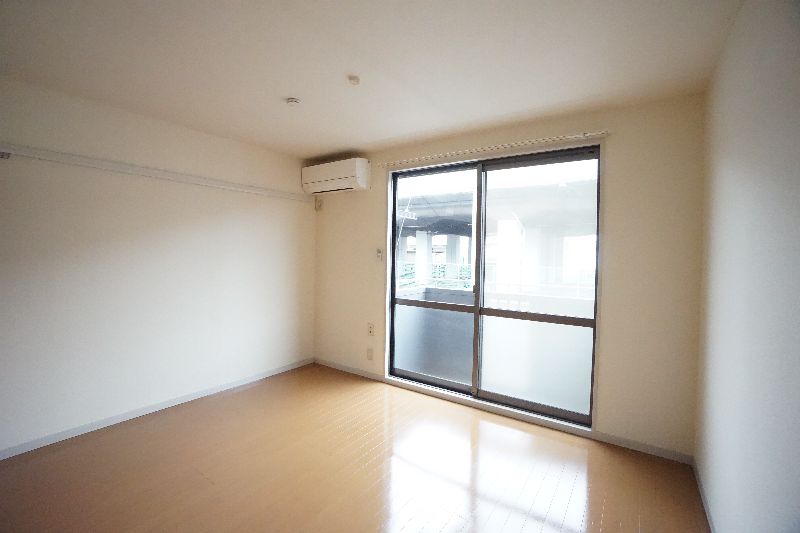カーサ三堂弐号館 103号-3