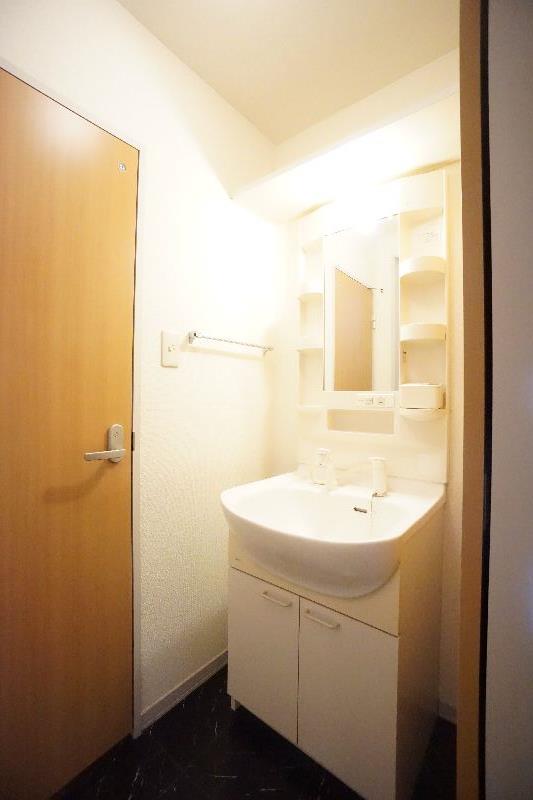 カーサ三堂弐号館 103号-9