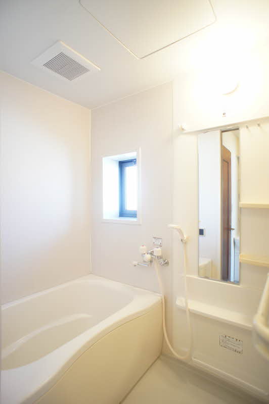 フラット赤井 203号-7