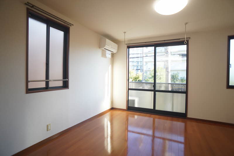 ミリオン　ベル 201号-2