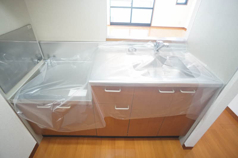 ミリオン　ベル 201号-6