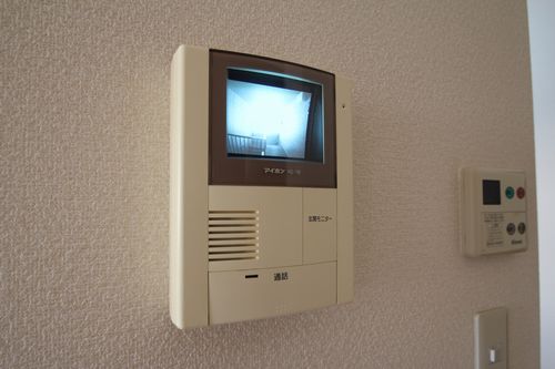 エモシオンＢ 202号-6