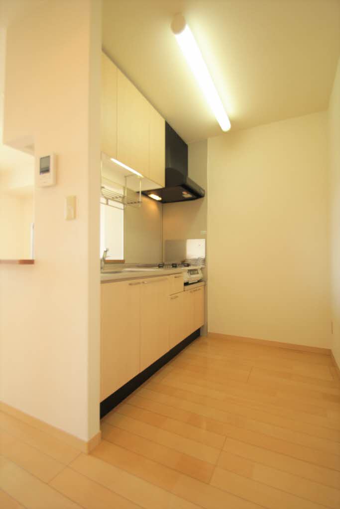 ピュア・シャングリラA 202号-4